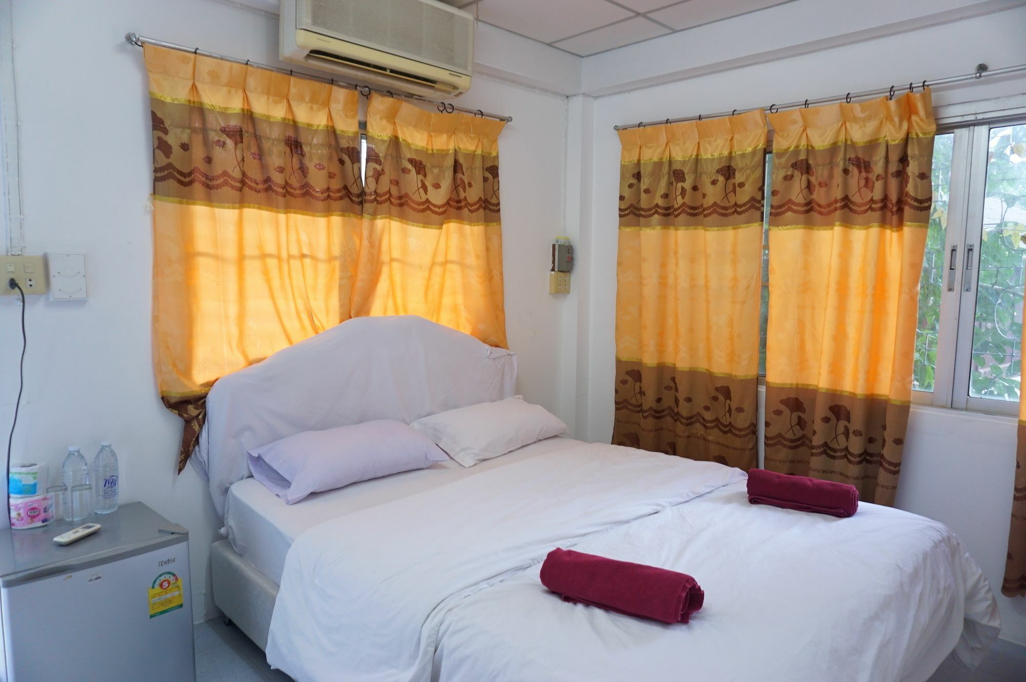 Ranong Boutique Hotel And Mall ภายนอก รูปภาพ
